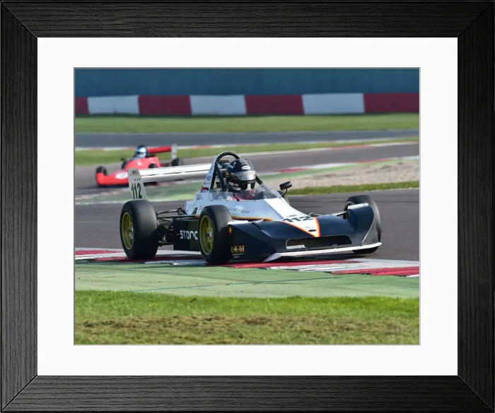 Framed Print : CM27 0064 Drew Cameron, Royale RP27 Framed Print : CM27 0064 Drew Cameron, Royale RP27