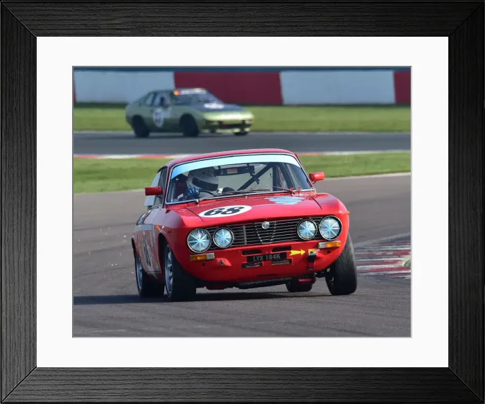 Framed Print : CM27 0195 Jon Wagstaff, Alfa Romeo GTV Framed Print : CM27 0195 Jon Wagstaff, Alfa Romeo GTV