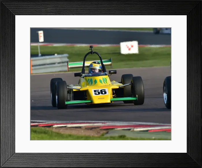 Framed Print : CM27 0680 Ben Stiles, Van Diemen RF82 Framed Print : CM27 0680 Ben Stiles, Van Diemen RF82