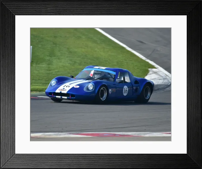 Framed Print : CM26 9671 Phillip Nelson, Chevron B8GT Framed Print : CM26 9671 Phillip Nelson, Chevron B8GT