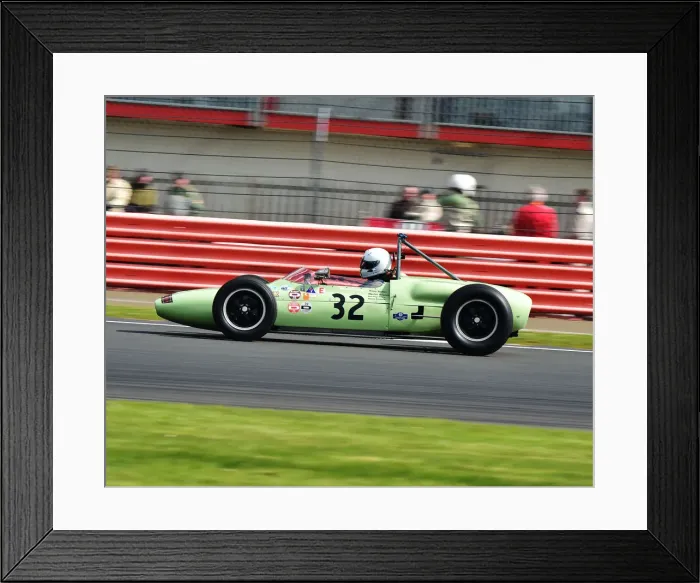 Framed Print : CM27 4973 Bernardo Hartogs, Lotus 18-21 Framed Print : CM27 4973 Bernardo Hartogs, Lotus 18-21