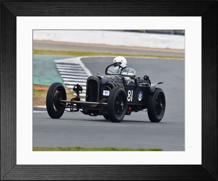 Framed Print : CM27 5420 Justin Maeers, GN Parker Framed Print : CM27 5420 Justin Maeers, GN Parker