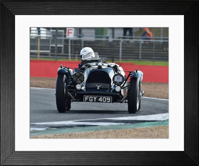 Framed Print : CM27 6117 Alan Middleton, Aston Martin Speed Red Dragon Framed Print : CM27 6117 Alan Middleton, Aston Martin Speed Red Dragon
