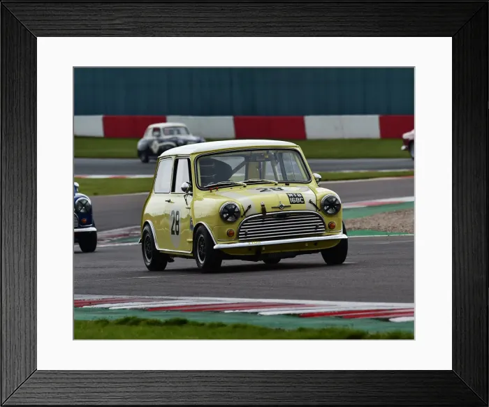 Framed Print : CM27 8675 Raymond Low, Morris Mini Cooper S
