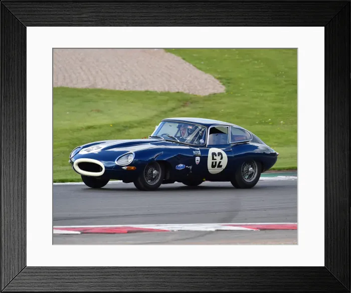 Framed Print : CM27 6413 Sam Thomas, Michael Lyons, Jaguar E-Type Framed Print : CM27 6413 Sam Thomas, Michael Lyons, Jaguar E-Type
