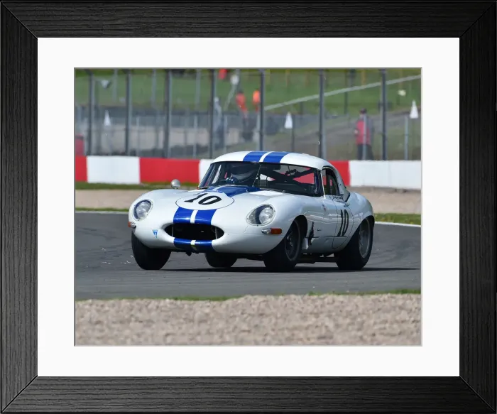 Framed Print : CM27 6340 Simon Butler, Martin Rich, Jaguar E-Type Framed Print : CM27 6340 Simon Butler, Martin Rich, Jaguar E-Type