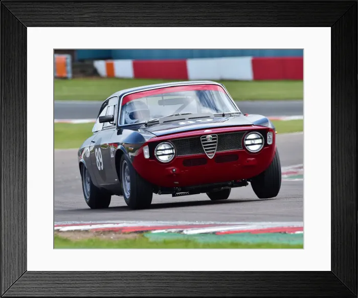 Framed Print : CM27 6933 Andrew Banks, Maxim Banks, Alfa Romeo Giulia Sprint GTA Framed Print : CM27 6933 Andrew Banks, Maxim Banks, Alfa Romeo Giulia Sprint GTA
