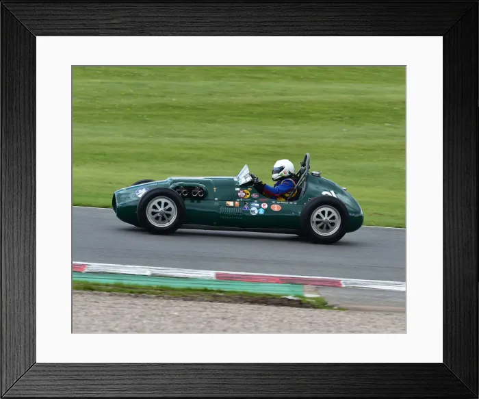 Framed Print : CM27 6475 Ian Nuthall, Alta F2 Framed Print : CM27 6475 Ian Nuthall, Alta F2