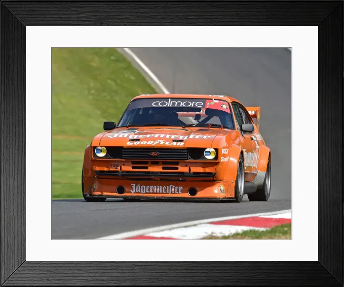 Framed Print : CM28 0319 Alan Breck, Ford Capri 3500 Framed Print : CM28 0319 Alan Breck, Ford Capri 3500