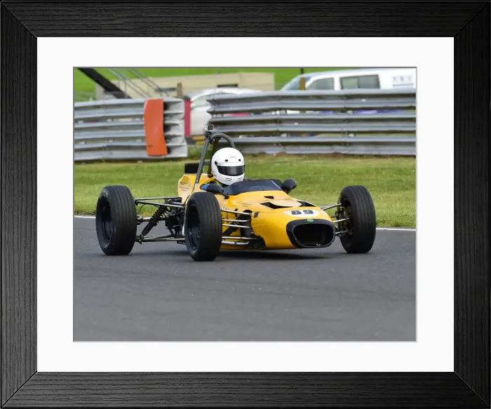 Framed Print : CM28 2527 Ted Pearson, Merlyn Mk11: 17 Framed Print : CM28 2527 Ted Pearson, Merlyn Mk11: 17