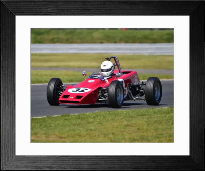 Framed Print : CM28 1865 Nigel Adams, Lotus 61