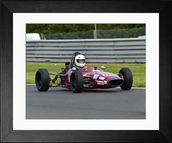 Framed Print : CM28 2538 Nick Arden, Merlyn Mk11A Framed Print : CM28 2538 Nick Arden, Merlyn Mk11A