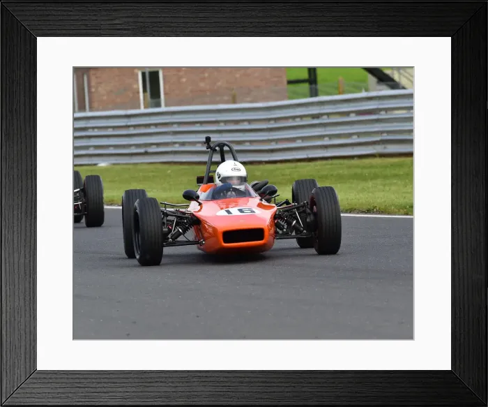 Framed Print : CM28 2524 Simon Toyne, Lola T200 Framed Print : CM28 2524 Simon Toyne, Lola T200