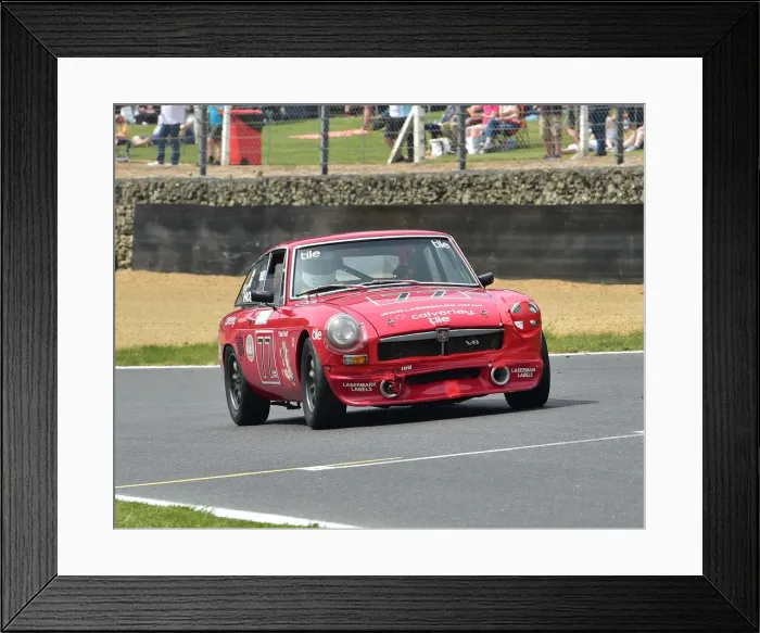 Framed Print : CM28 2641 Barry Holmes, MGB GT V8 Framed Print : CM28 2641 Barry Holmes, MGB GT V8