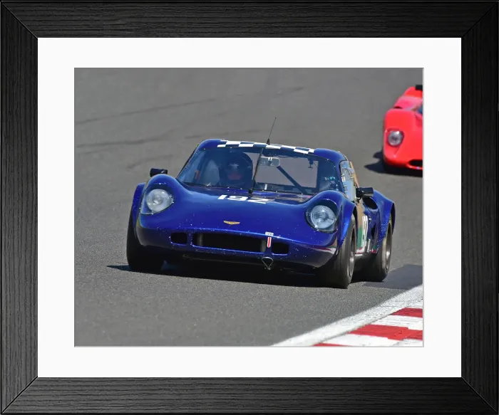 Framed Print : CM28 0661 Julian Thomas, Calum Lockie, Chevron B8 Framed Print : CM28 0661 Julian Thomas, Calum Lockie, Chevron B8