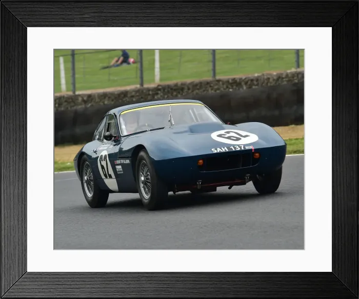 Framed Print : CM27 9085 Dr Allan Ross-Jones, Richard Dodkins, Triumph TR4 SLR Framed Print : CM27 9085 Dr Allan Ross-Jones, Richard Dodkins, Triumph TR4 SLR