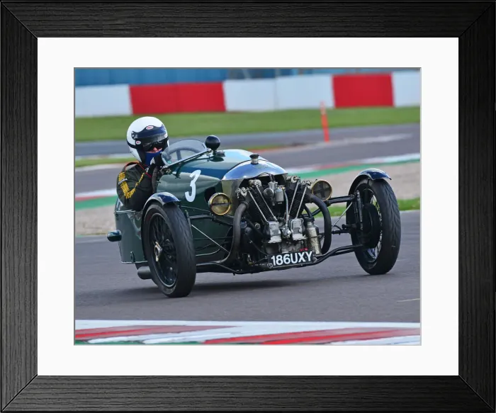 Framed Print : CJ7 8422 Simon Edwards, Morgan Super Aero Framed Print : CJ7 8422 Simon Edwards, Morgan Super Aero