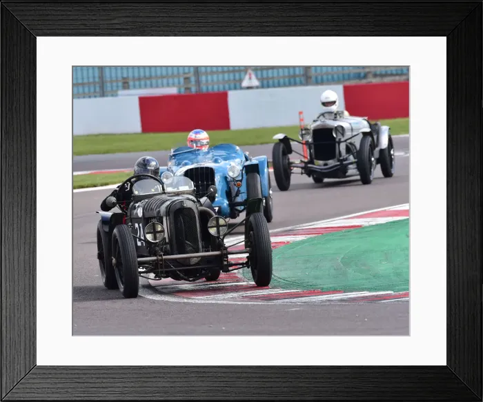 Framed Print : CM27 7115 Justin Maeers, Charlie Martin, GN Parker Special Framed Print : CM27 7115 Justin Maeers, Charlie Martin, GN Parker Special
