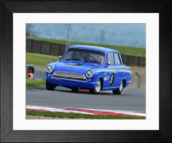 Framed Print : CM27 7886 Oscar Rovelli, Ambrogio Perfetti, Ford Lotus Cortina Framed Print : CM27 7886 Oscar Rovelli, Ambrogio Perfetti, Ford Lotus Cortina