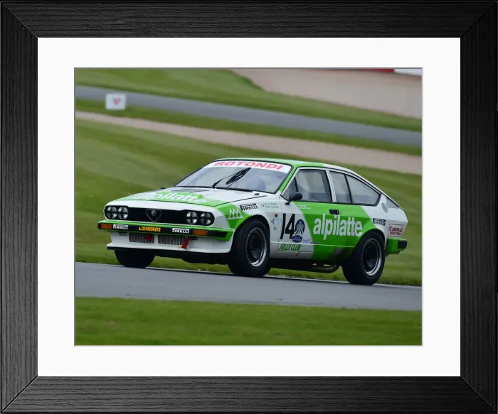 Framed Print : CM27 8212 Paul Clayson, Alfa Romeo GTV6 Framed Print : CM27 8212 Paul Clayson, Alfa Romeo GTV6