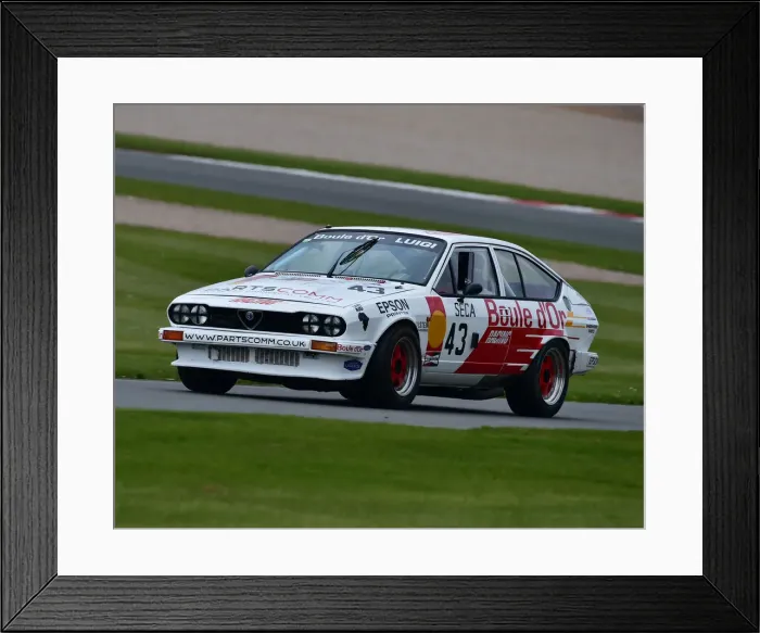 Framed Print : CM27 8210 Ian Guest, Frank Guest, Alfa Romeo GTV6 Framed Print : CM27 8210 Ian Guest, Frank Guest, Alfa Romeo GTV6
