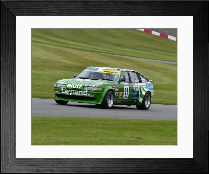 Framed Print : CM27 8148 Frederic Wakeman, Patrick Blakeney-Edwards, Rover SD1 Framed Print : CM27 8148 Frederic Wakeman, Patrick Blakeney-Edwards, Rover SD1