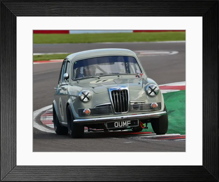 Framed Print : CJ7 8484 Ding Boston, Riley One-Point-Five OUMF Framed Print : CJ7 8484 Ding Boston, Riley One-Point-Five OUMF
