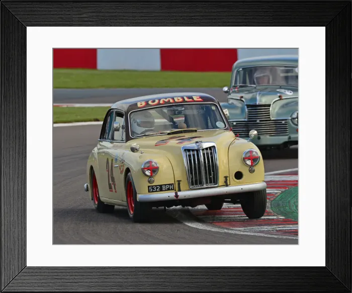 Framed Print : CJ7 8465 Mike Lamplough, MG Magnette ZA, Bumble Framed Print : CJ7 8465 Mike Lamplough, MG Magnette ZA, Bumble