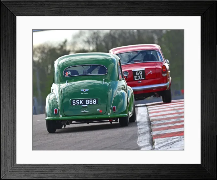Framed Print : CJ7 8449 Paul Alcock, Mark Daniell, Morris Minor Lowlight Framed Print : CJ7 8449 Paul Alcock, Mark Daniell, Morris Minor Lowlight