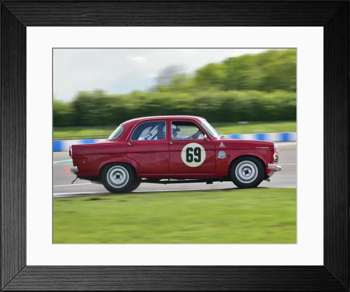 Framed Print : CM27 7372 Gavin Watson, Alfa Romeo Giulietta Ti Framed Print : CM27 7372 Gavin Watson, Alfa Romeo Giulietta Ti