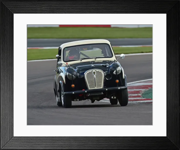 Framed Print : CM27 7289 Charles Mullineux, Peter Mullineaux, Austin A35 Academy Framed Print : CM27 7289 Charles Mullineux, Peter Mullineaux, Austin A35 Academy