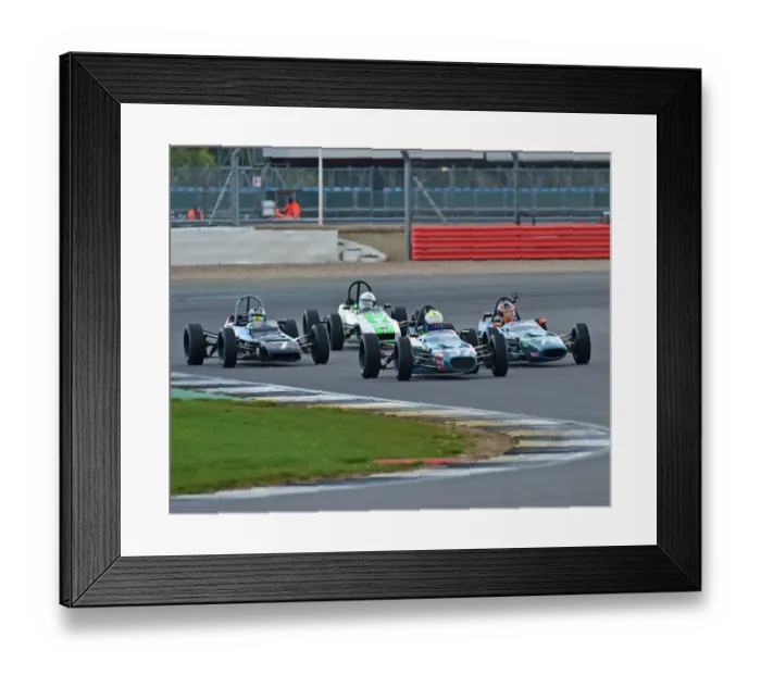 Framed Print : CM29 9032 Ed Thurston, Merlyn Mk20A Framed Print : CM29 9032 Ed Thurston, Merlyn Mk20A