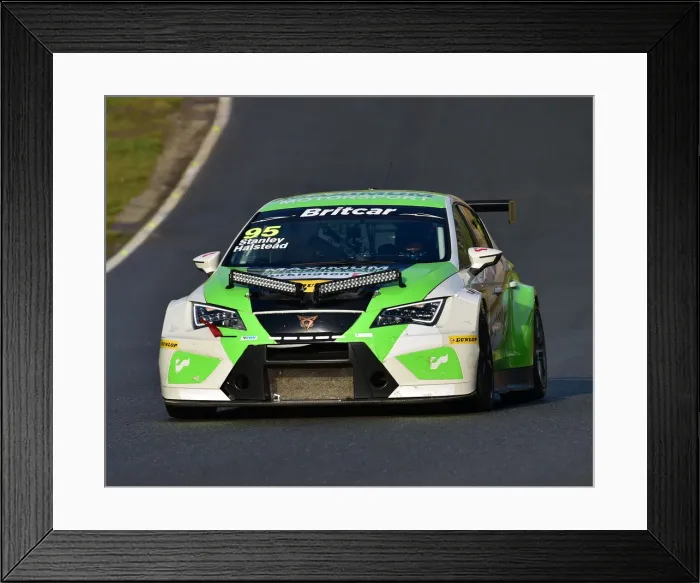 Framed Print : CM29 9700 Nick Halstead, Jamie Stanley, Seat Cupra TCR Framed Print : CM29 9700 Nick Halstead, Jamie Stanley, Seat Cupra TCR