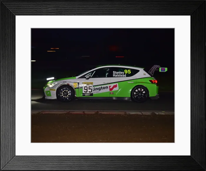Framed Print : CM30 0498 Nick Halstead, Jamie Stanley, Seat Cupra TCR Framed Print : CM30 0498 Nick Halstead, Jamie Stanley, Seat Cupra TCR