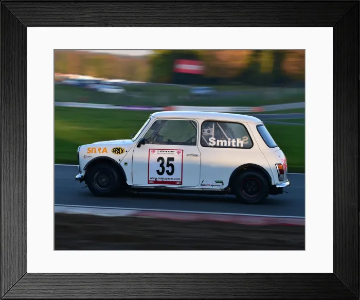 Framed Print : CM30 0249 Jeff Smith, Mini Se7en Framed Print : CM30 0249 Jeff Smith, Mini Se7en