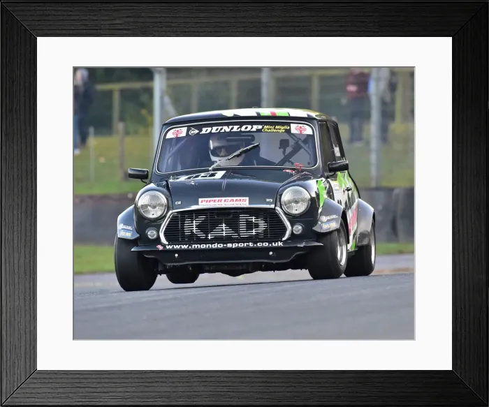 Framed Print : CM30 0233 Colin Peacock, Mini Miglia Framed Print : CM30 0233 Colin Peacock, Mini Miglia