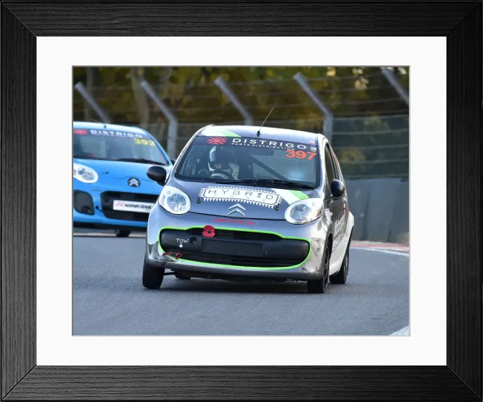 Framed Print : CM30 0171 Stephen James, Sam Weller, Citroen C1 Framed Print : CM30 0171 Stephen James, Sam Weller, Citroen C1