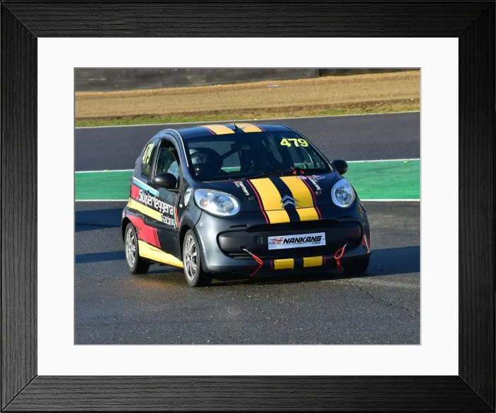 Framed Print : CM29 9481 Alexander Middleton, Helen Middleton, Anna Wilson, Citroen C1