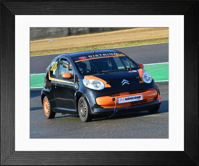 Framed Print : CM29 9475 Jason Green, Neil Glover, Citroen C1 Framed Print : CM29 9475 Jason Green, Neil Glover, Citroen C1