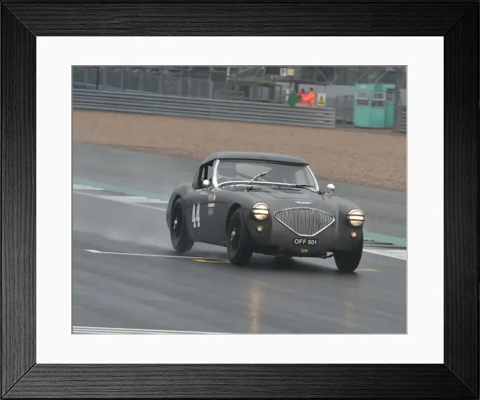 Framed Print : CM29 0071 Mike Thorne, Sarah Bennett-Baggs, Austin-Healey 100-4 Framed Print : CM29 0071 Mike Thorne, Sarah Bennett-Baggs, Austin-Healey 100-4