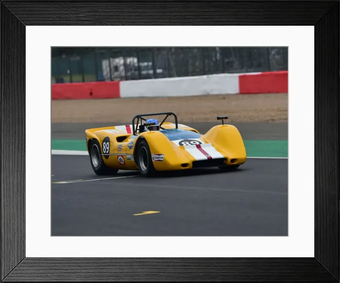 Framed Print : CM29 2051 Andrew Banks, Max Banks, McLaren M6B Framed Print : CM29 2051 Andrew Banks, Max Banks, McLaren M6B