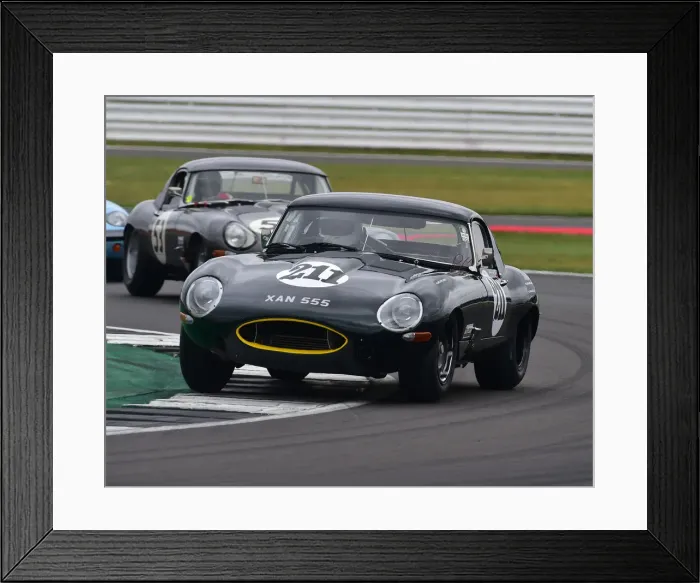Framed Print : CM29 3222 James Dodd, Graeme Dodd, Jaguar E-Type Framed Print : CM29 3222 James Dodd, Graeme Dodd, Jaguar E-Type