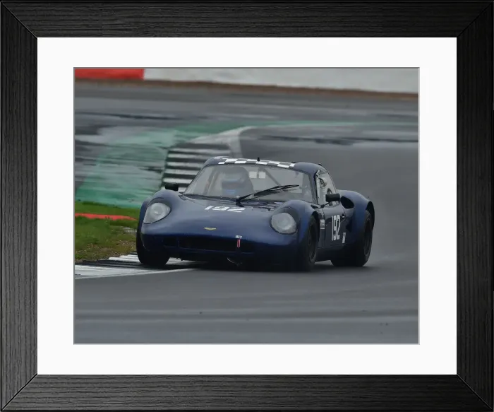Framed Print : CM29 2405 Julian Thomas, Calum Lockie, Chevron B8 Framed Print : CM29 2405 Julian Thomas, Calum Lockie, Chevron B8