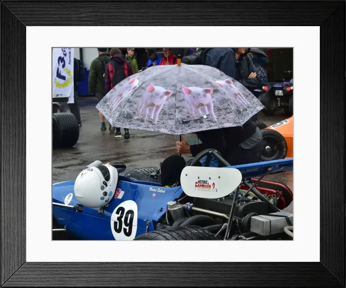 Framed Print : CM29 0489 Martin Bullock, Chevron B17C