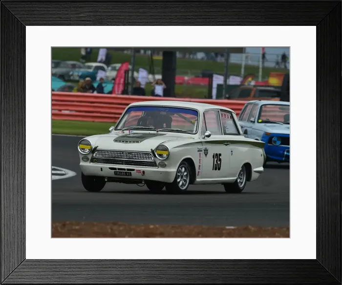 Framed Print : CM29 1558 Peter Reynolds, Daniel Quintero, Ford Lotus Cortina Framed Print : CM29 1558 Peter Reynolds, Daniel Quintero, Ford Lotus Cortina