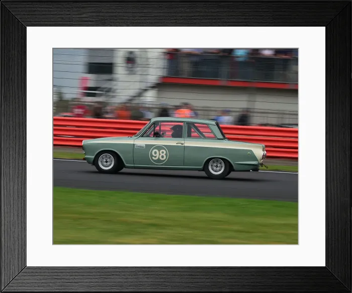 Framed Print : CM29 1642 Graham Pattle, Thomas Pattle, Ford Lotus Cortina Framed Print : CM29 1642 Graham Pattle, Thomas Pattle, Ford Lotus Cortina