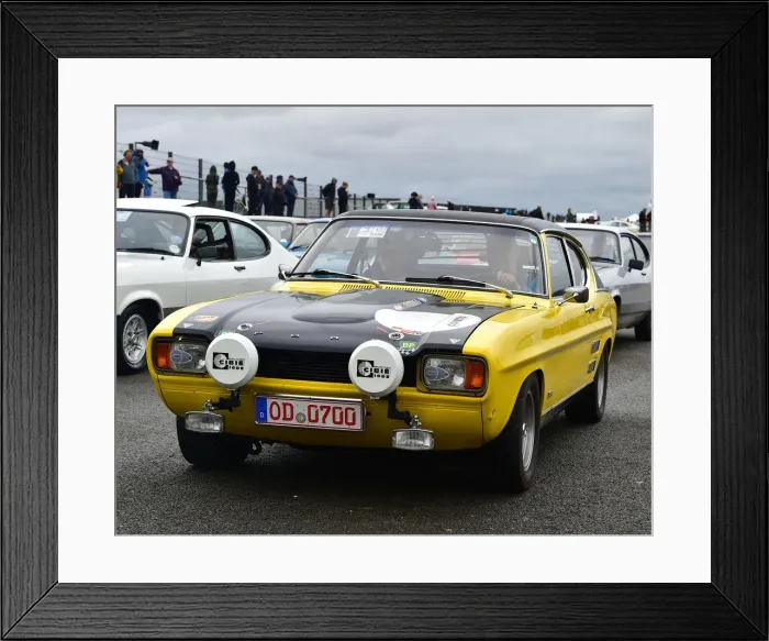 Framed Print : CM29 3041 Ford Capri 3000 S Framed Print : CM29 3041 Ford Capri 3000 S