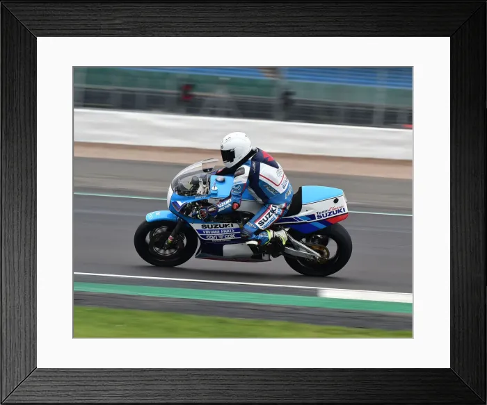 Framed Print : CM29 3008 John Reynolds, Suzuki GSX-R1000 Framed Print : CM29 3008 John Reynolds, Suzuki GSX-R1000