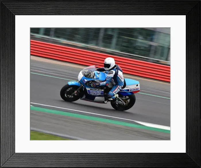 Framed Print : CM29 2984 John Reynolds, Suzuki GSX-R1000 Framed Print : CM29 2984 John Reynolds, Suzuki GSX-R1000