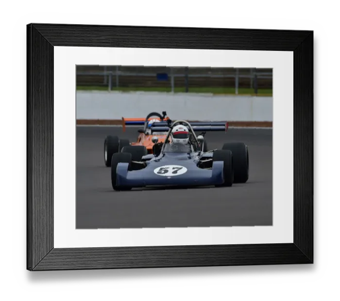Framed Print : CM29 8369 Robin Lackford, GRD 272 Framed Print : CM29 8369 Robin Lackford, GRD 272